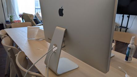 Apple Monitor