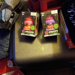 Nee Doh Groovy The Glowmen