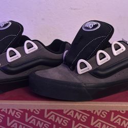 Gray/Marshmallow Knu Skool Vans