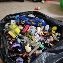 Random Toys Big Bag At Least 20 Pounds