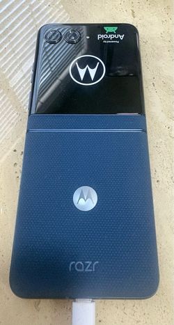 Motorola razor 2025