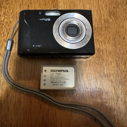 Olympus T-100 12MP Digital Camera