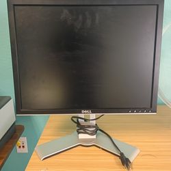 Dell Desktop Computer 