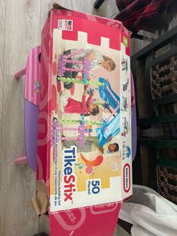 Free! Little tikes playhouse,