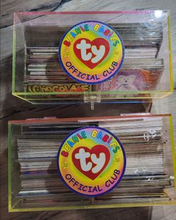 Beanie Babies Cards (200+) & 2 Cases