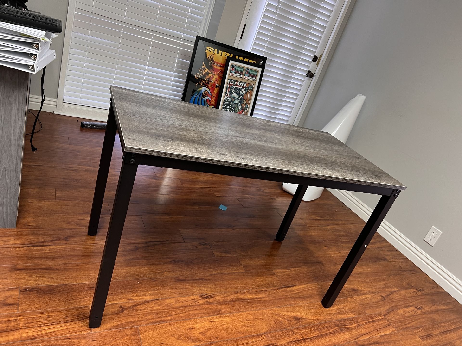 Office Desk