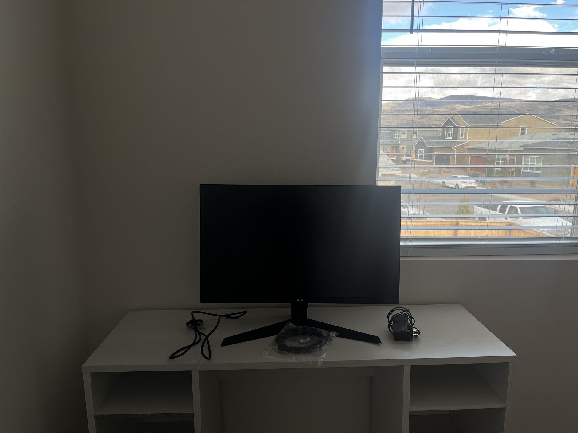 LG 144hz 27in Monitor