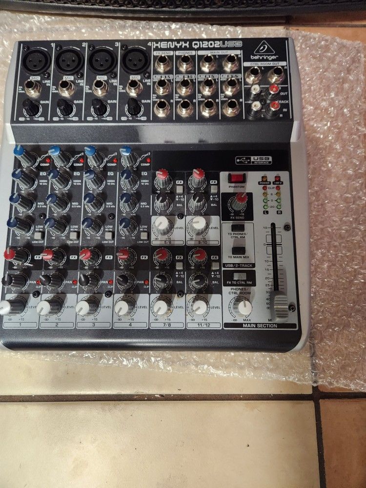 BOCINAS Y MIXER