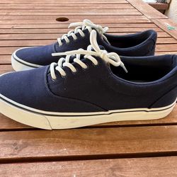 IZOD men’s shoes / size # 8