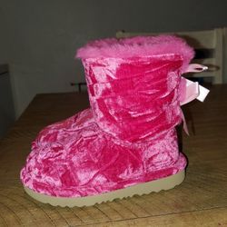 Girls Ugg Boots 