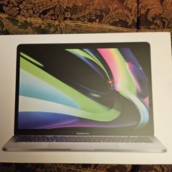 Macbook Pro 13' 2022