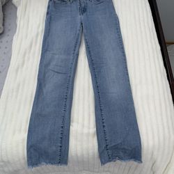 levi’s straight jeans 