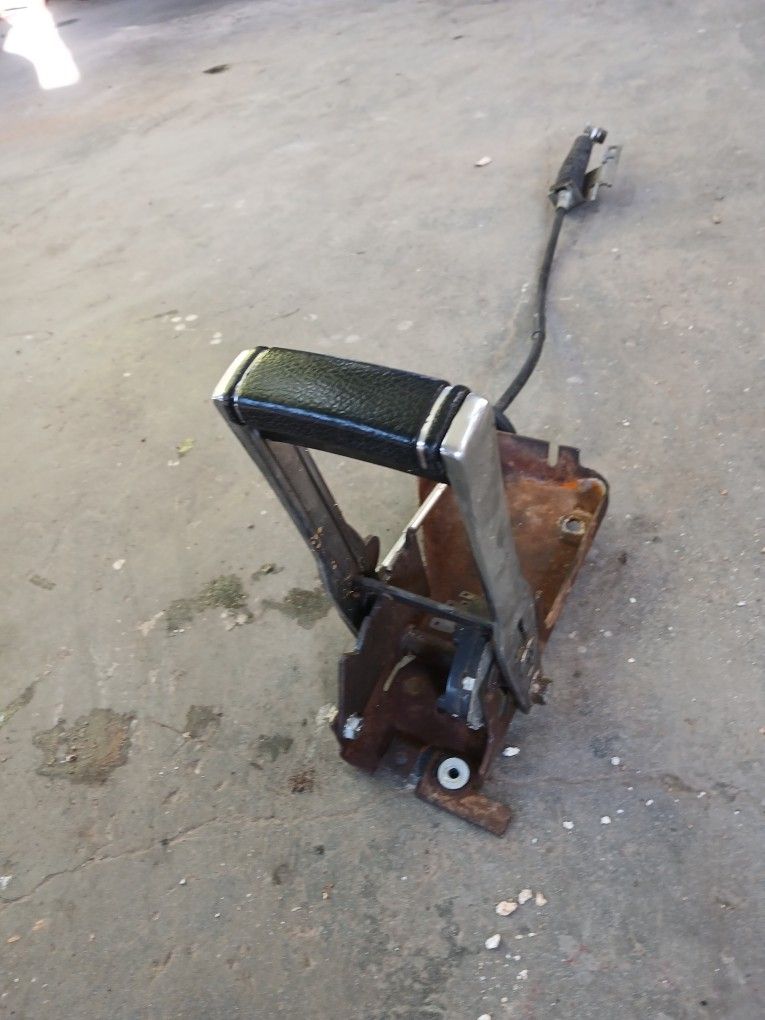 67-69 CHEVY CAMARO HORSE SHOE SHIFTER!!125$