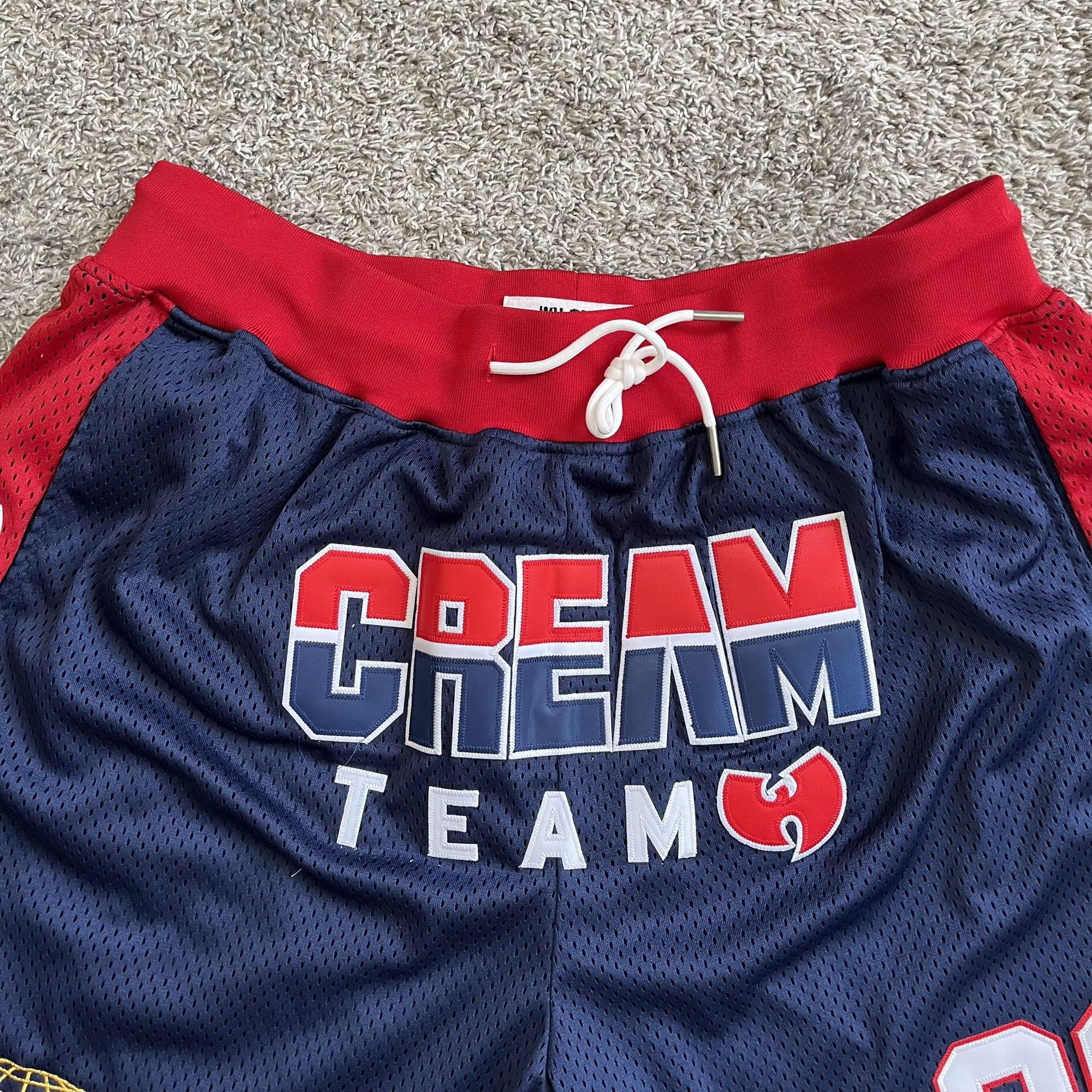 Wu-Tang Shorts Size 2XL CREAM TEAM multiple Logos Brand New 