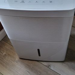 Dehumidifier 