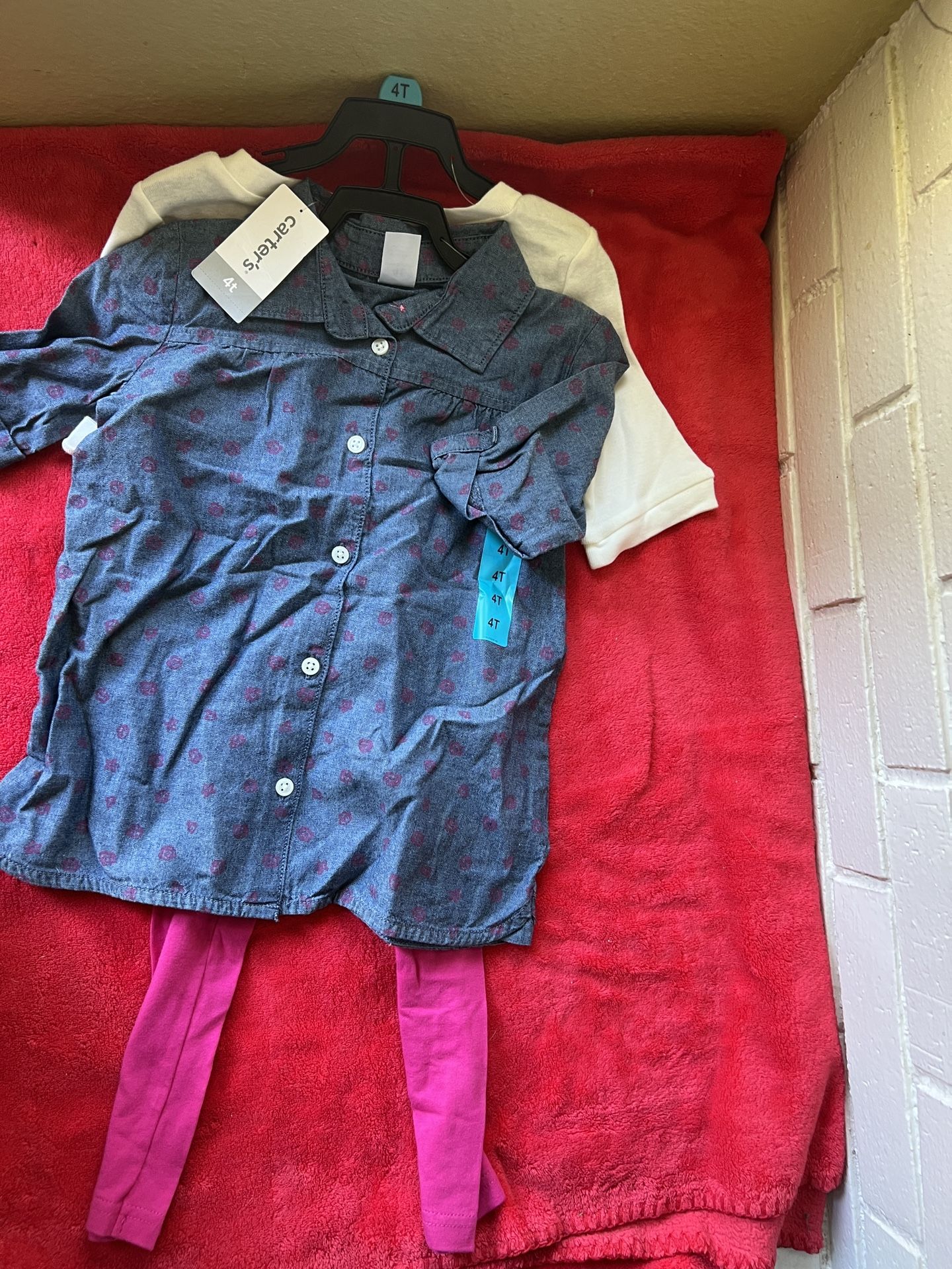 4t Brand New Carters Matching Set