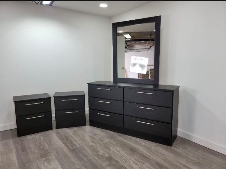 DRESSER WITH MIRROR AND TWO NIGHTSTANDS 