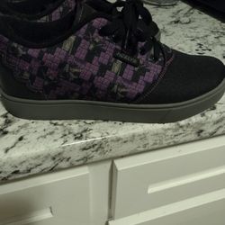 Minecraft x Heelys Women's Size 9 Enderman print