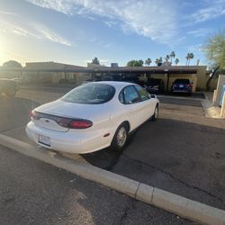 1998 Ford Taurus
