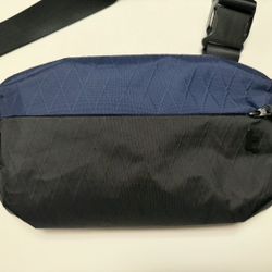 tomtoc 3L XPAC Navy Blue + Black Sling Bag