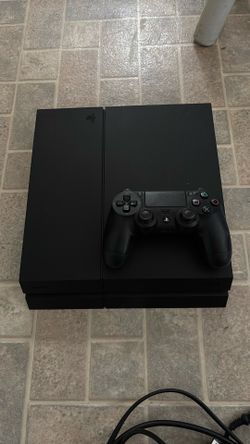 PS4 And Controller