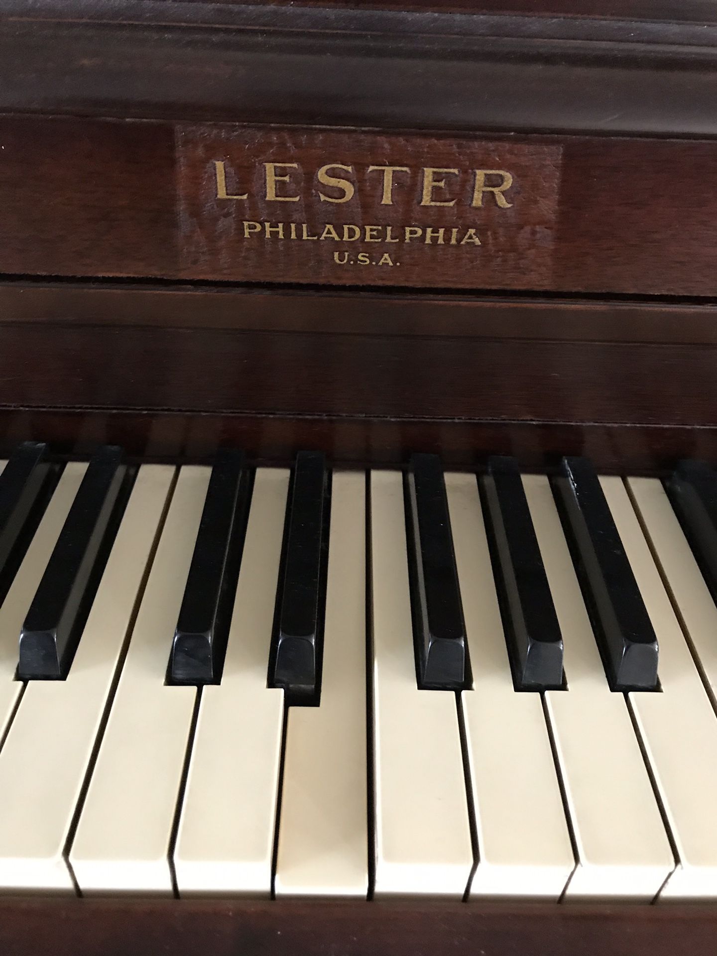 Lester piano for Sale in York PA OfferUp