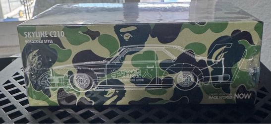 XCARTOYS Pop Race Skyline C210 Bosozoku Style Bape 30TH Anniversary 1/64 S9-03