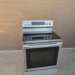 Samsung 30" Stainless Steel Free Standing Electric Range