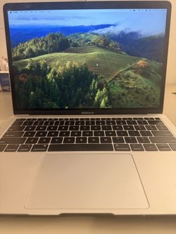 Apple MacBook Air (2019)
