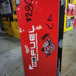Milwaukee M18 Cordless Circular Saw 7-1/4 Fuel Brushless $280