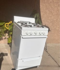White Stove 20”