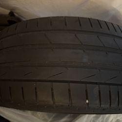 3 Run Flat 245/45R19 Ventus S1 Evo 2 Tires