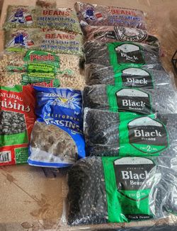 Bulk Dry Beans, Peas, and Raisins Lot