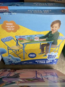Blues Clues folding kids table & chairs