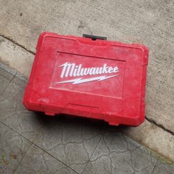 Milwaukee Chipping Hammer - With Bits