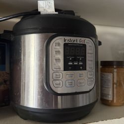 Used instant pot  $30 OBO