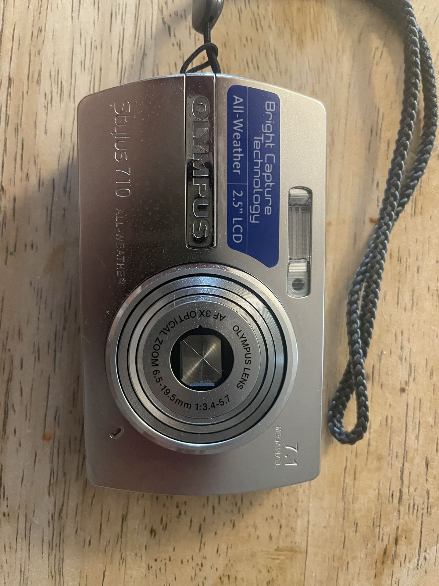 Beautiful Olympus Stylus 710 All Weather Bright Capture Camera 