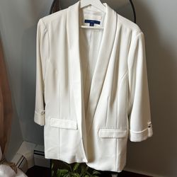 Ladies white spring time blazer sz L