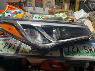 15-17 Hyundai Sonata Front Right Passenger Side Projector Headlight Oem