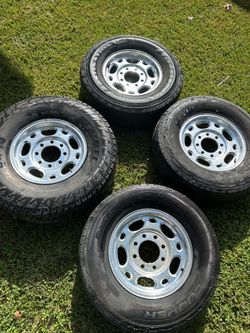 2500HD Chevy rims