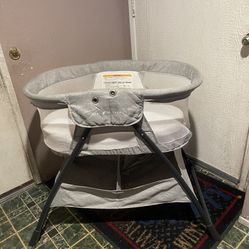 baby bassinet 