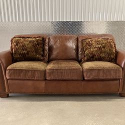 Sofa King Comfortable Brown Leather Sofa Couch For Sale! Free Local Delivery 🚚 