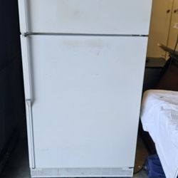 Working Refrigerator 