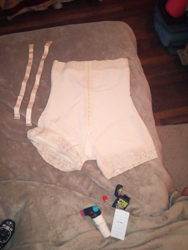 Shapewear/Snatched Body Suit Size:XL
