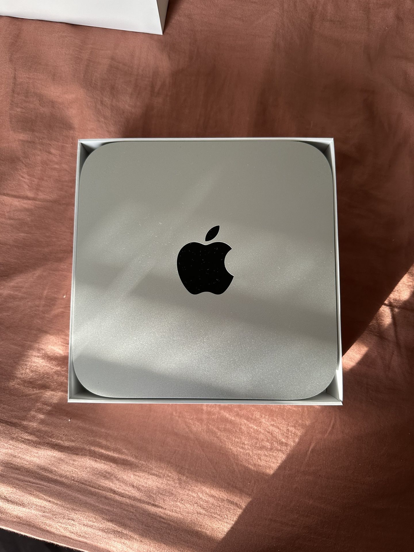 Apple Mac Mini M2 512 16gb