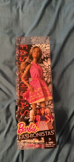 Brand New Highly Collectible Barbie Fashionistas 