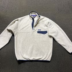 * Patagonia Sweater 