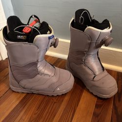 Burton Mint BOA Snowboard Boots Women 7.5