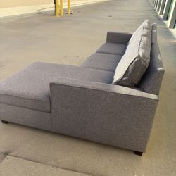 West Elm Dark Gray Sectional Couch🛻 Delivery Available🛻