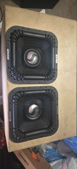 Kicker Solo X 15s